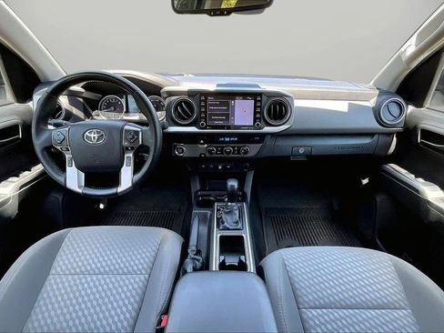 Used 2023 Toyota Tacoma SR5 RWD image 15