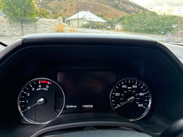 Used 2022 Ford F350 Platinum w/ Tremor Off-Road Package AWD/4WD image 24