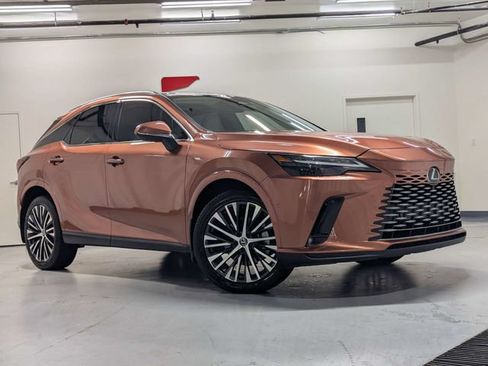Used 2023 Lexus RX 350 Premium Plus w/ Cold Area Package FWD image 2