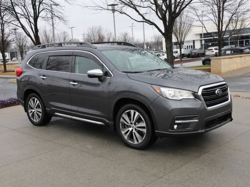 Used 2021 Subaru Ascent Touring w/ Popular Package #2A image 2