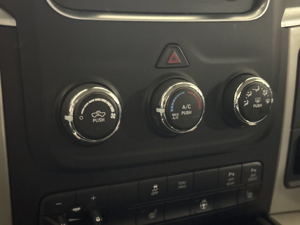 Used 2015 RAM 1500 Big Horn AWD/4WD image 16
