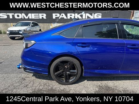 Used 2021 Honda Accord Sport image 9