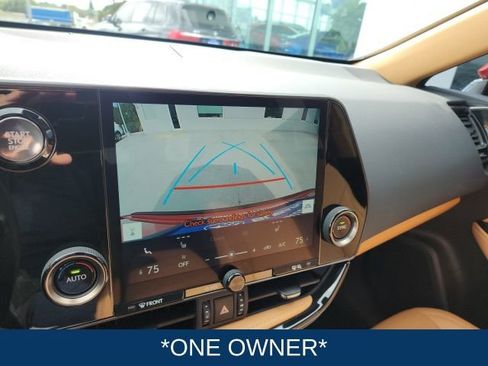 Used 2024 Lexus NX 250 FWD w/ Towing Package (2000 Lbs) image 3