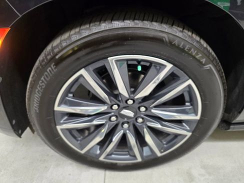 Used 2023 Cadillac Escalade Sport Platinum AWD/4WD image 11