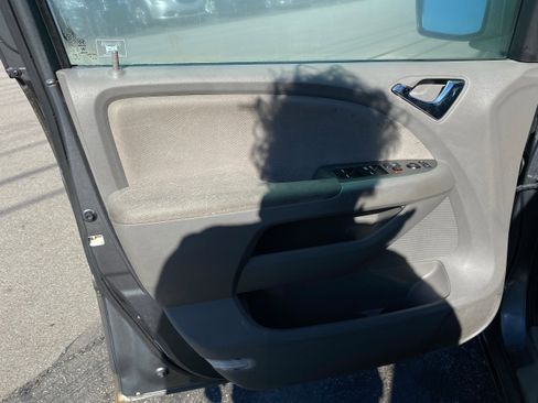 Used 2010 Honda Odyssey EX image 9