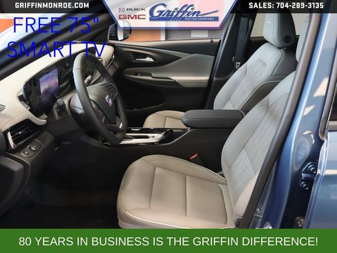 New 2026 Buick Envista Avenir FWD image 9