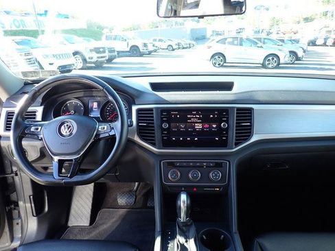 Used 2018 Volkswagen Atlas SE image 20