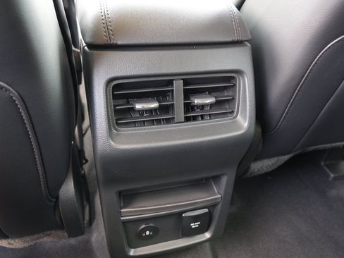 Used 2023 Ford Edge SEL w/ Convenience Package AWD/4WD image 28