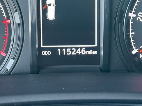 Used 2021 Toyota 4Runner SR5 Premium w/ Moonroof Package image 20