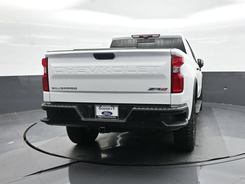 Used 2025 Chevrolet Silverado 1500 ZR2 w/ Technology Package AWD/4WD image 12