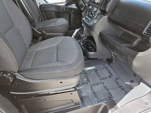 Used 2023 RAM ProMaster 3500 w/ Driver Convenience Group image 9