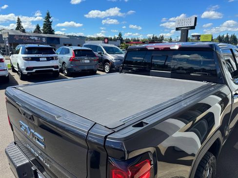 Used 2023 GMC Sierra 1500 Denali Ultimate AWD/4WD image 28