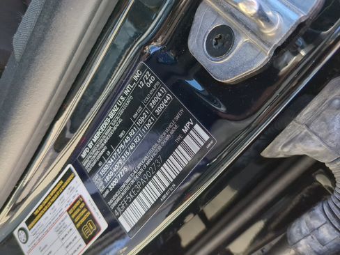 Used 2023 Mercedes-Benz GLS 450 4MATIC image 38