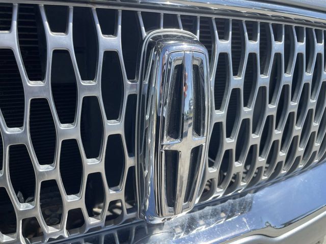 Used 2020 Lincoln Nautilus Reserve w/ Equipment Group 202A AWD/4WD image 32