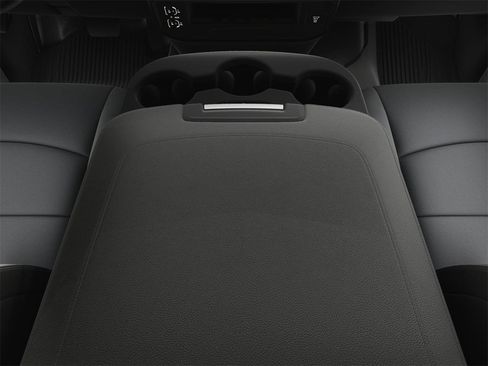 New 2024 RAM 3500 Tradesman w/ Chrome Appearance Group image 31