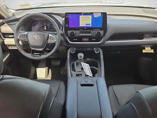 New 2026 Toyota Grand Highlander AWD image 16