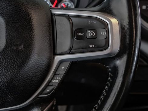 Used 2024 RAM 2500 Big Horn AWD/4WD image 18