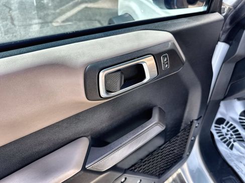 Used 2022 Ford Bronco Wildtrak AWD/4WD image 14
