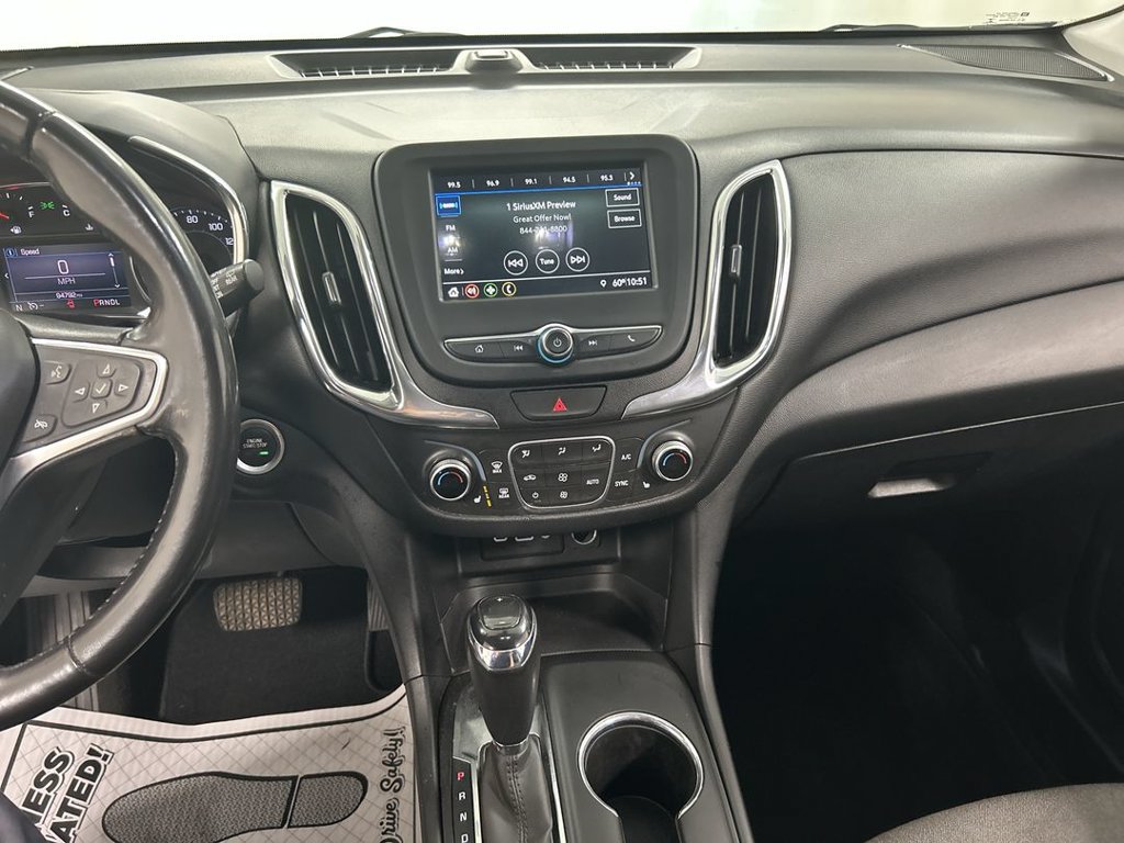 Used 2019 Chevrolet Equinox LT AWD/4WD image 17