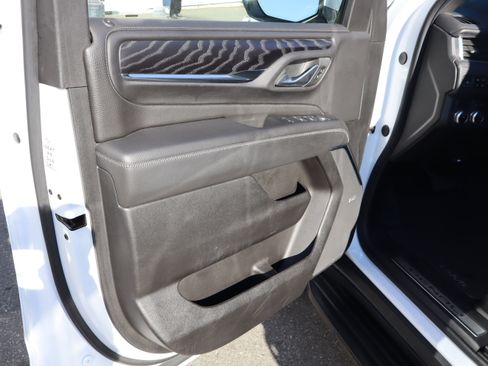 Certified 2024 GMC Yukon XL Denali image 16