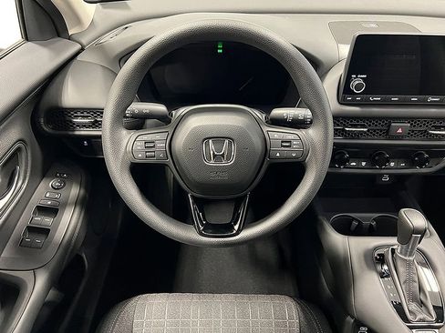 Used 2025 Honda HR-V LX image 15