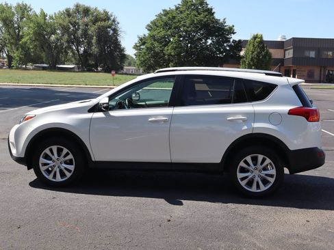 Used 2013 Toyota RAV4 Limited FWD image 9