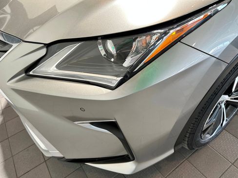 Used 2019 Lexus RX 350L w/ Premium Package image 38