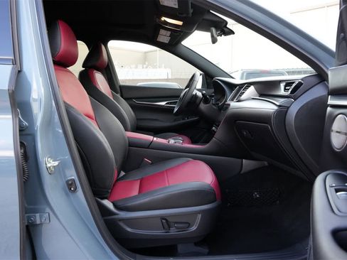 Certified 2025 INFINITI QX50 Sport w/ Cargo Package image 20