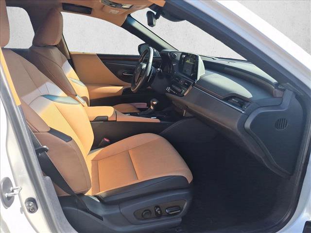 Used 2024 Lexus ES 350 w/ Premium Package FWD image 23