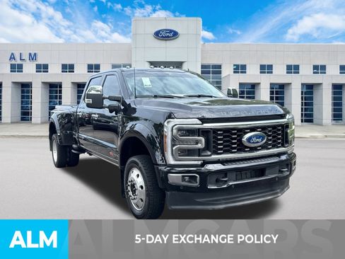 Used 2024 Ford F450 Limited w/ FX4 Off-Road Package image 4