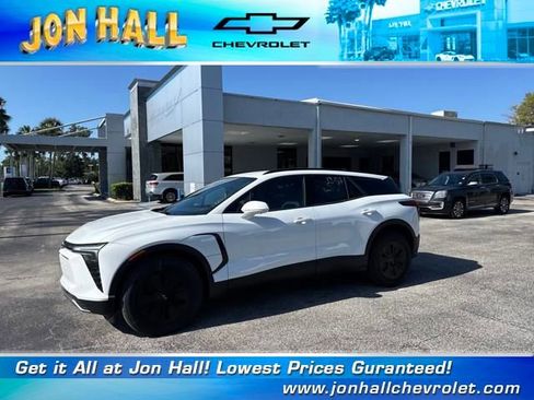 New 2025 Chevrolet Blazer EV LT w/ Super Cruise Package image 3