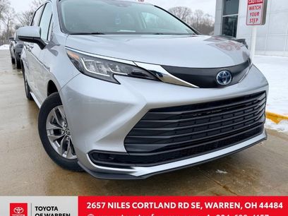 Used 2023 Toyota Sienna LE