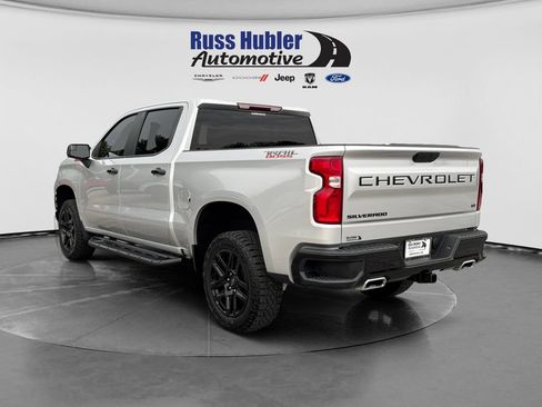 Used 2021 Chevrolet Silverado 1500 LT Trail Boss w/ Bed Protection Package AWD/4WD image 3