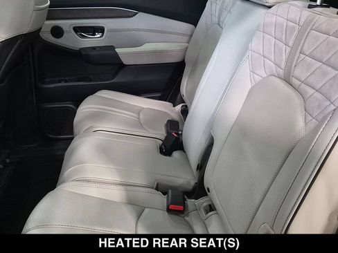 Used 2026 Honda Pilot Elite image 3