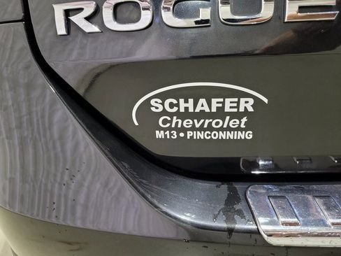 Used 2016 Nissan Rogue SV image 66