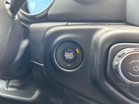 Used 2023 Jeep Wrangler Unlimited Rubicon 4xe AWD/4WD image 29
