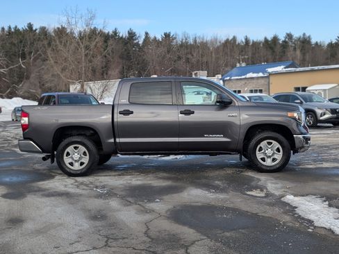 Used 2020 Toyota Tundra SR5 image 11