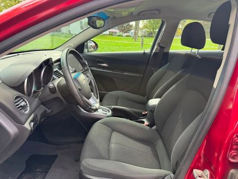 Used 2011 Chevrolet Cruze Eco image 7