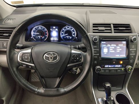 Used 2017 Toyota Camry XLE FWD image 22