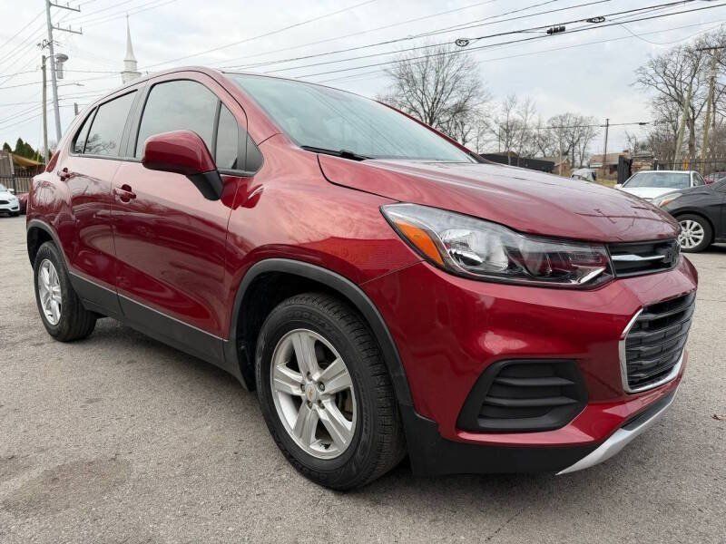 Used 2021 Chevrolet Trax LS FWD image 12