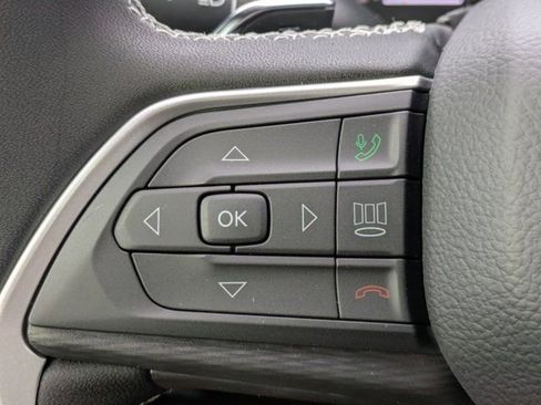 New 2025 Jeep Grand Cherokee L Laredo image 22