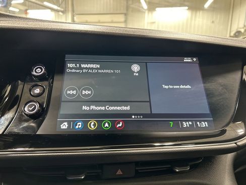 Used 2023 Buick Envision Avenir AWD/4WD image 23
