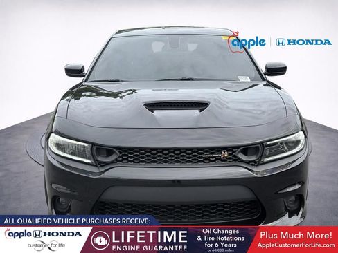 Used 2022 Dodge Charger Scat Pack RWD image 2