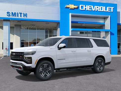 New 2026 Chevrolet Suburban Z71 w/ Sun And Tow Package AWD/4WD image 2