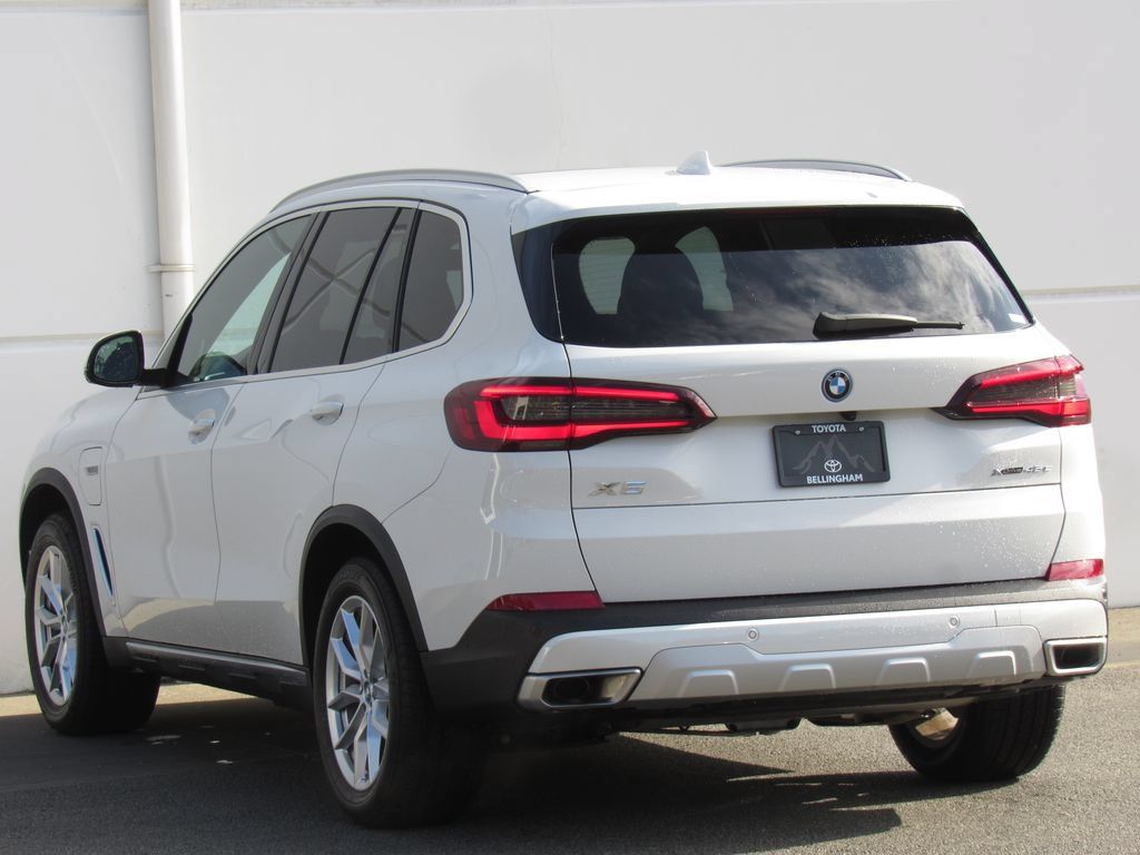Used 2023 BMW X5 xDrive45e w/ Executive Package AWD/4WD image 5
