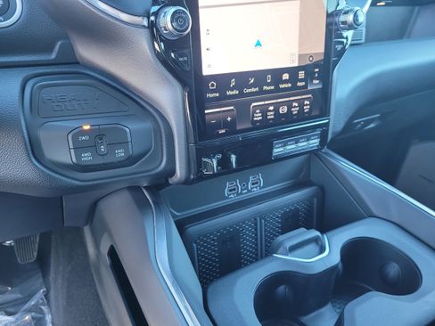 New 2026 RAM 2500 Laramie image 18