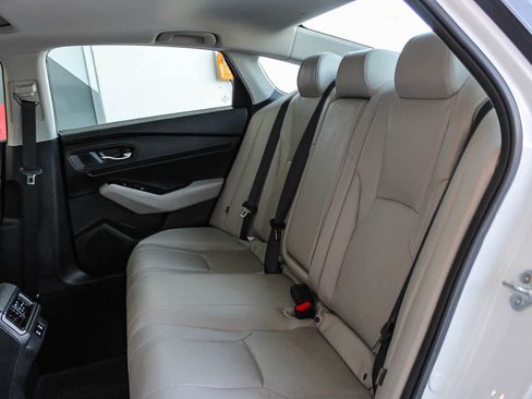 Used 2023 Honda Accord Touring image 18