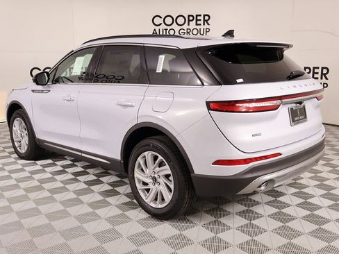 New 2026 Lincoln Corsair Premiere image 23