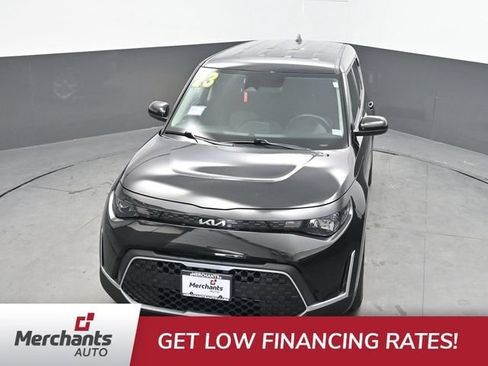 Used 2023 Kia Soul LX w/ LX Technology Package FWD image 19