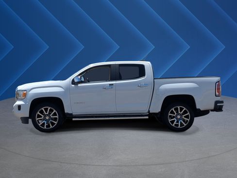 Used 2018 GMC Canyon Denali RWD image 6